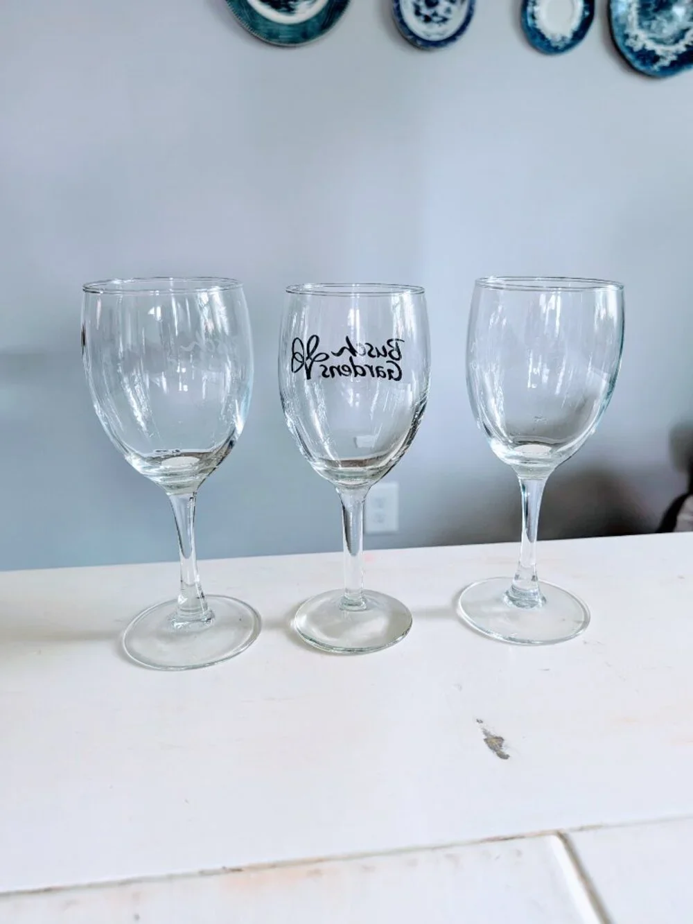 Set of 3 Busch Gardens Williamsburg VA Etched Wine Glasses 20 oz Souvenir